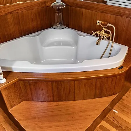 Charme & Comfort, Maison Di Stile, * Sestri Levante