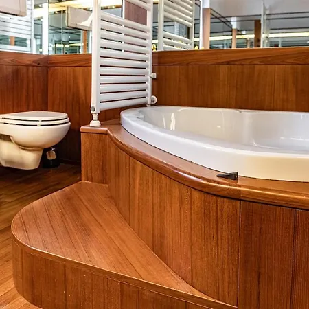 Charme & Comfort, Maison Di Stile, * Sestri Levante